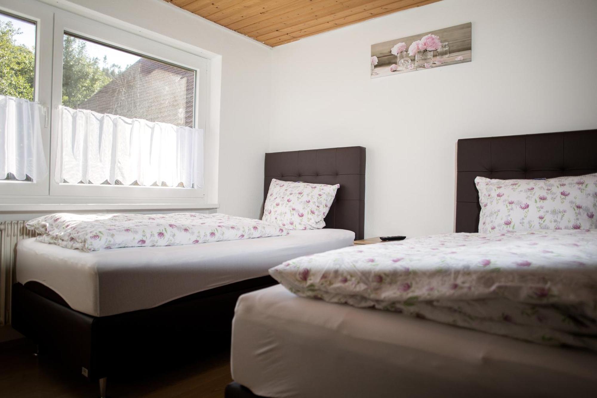 Gasthaus Kranz Lausheim Room photo